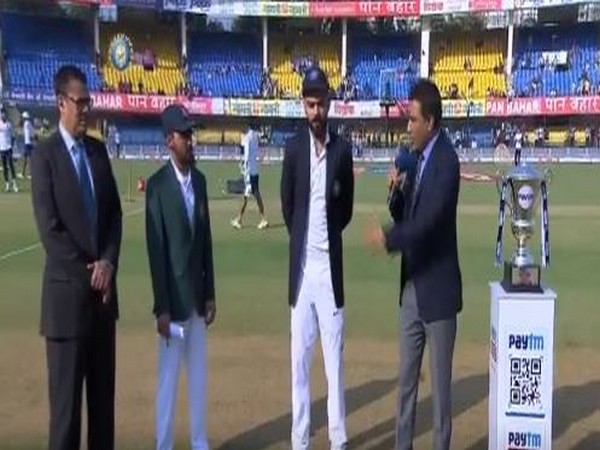 Virat Kohli and Mominul Haque during toss at Eden Gardens (Photo/BCCI Twitter)