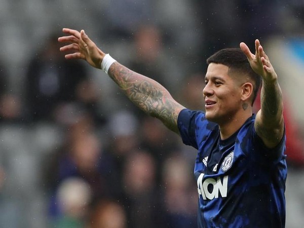 Manchester United's Marcos Rojo
