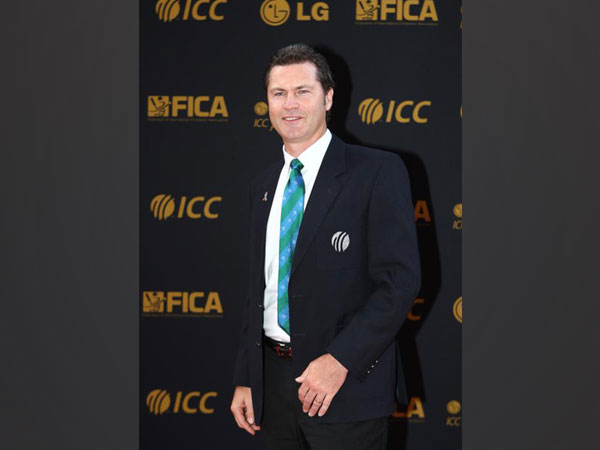 Five-time ICC Umpire of the Year Simon Taufel 