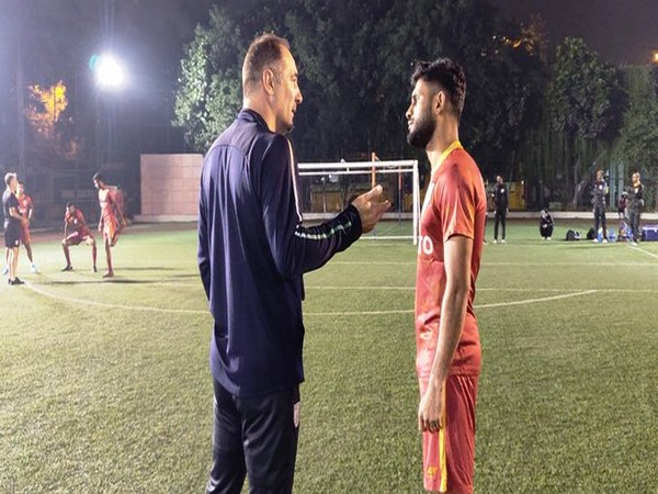 Igor Stimac with Anas Edathodika (Photo/Indian Football Team Twitter)