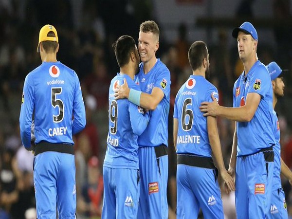 Adelaide Strikers' players celebrating after Sunday's win against Melbourne Renegades. (Photo/Adelaide Strikers Twitter)
