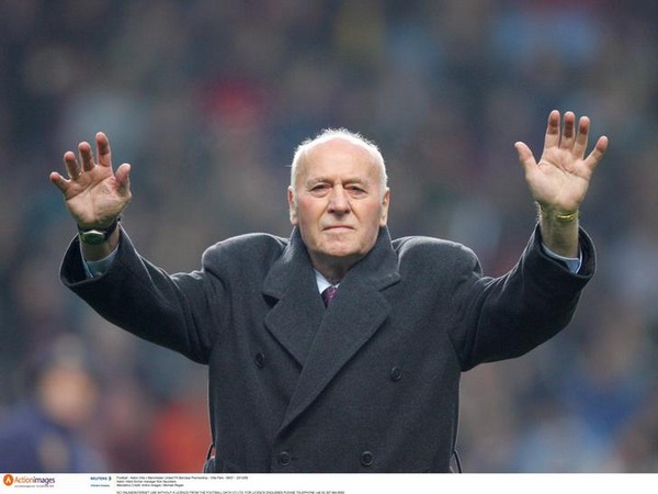 Aston Villa's former manager Ron Saunders