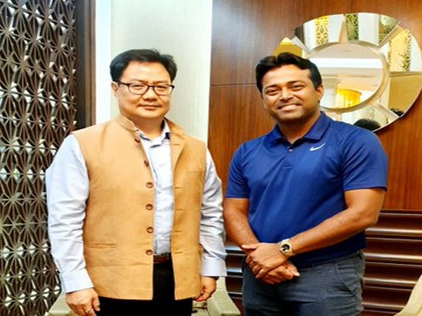 Union Minister for Youth Affairs and Sports Kiren Rijiju and Leander Paes