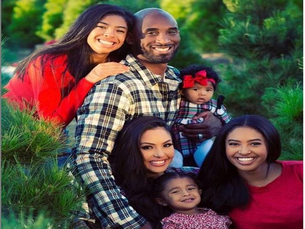 Kobe Bryant's family (Vanessa Bryant Instagram)