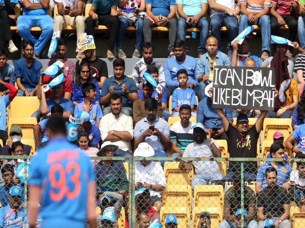 A fan says 'I can bowl like Bumrah' during third ODI at Bengaluru (Photo/ ICC Twitter)