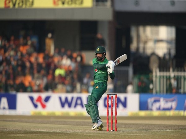 Pakistan's Mohammad Hafeez in action against Bangladesh (Photo/ PCB Twitter)
