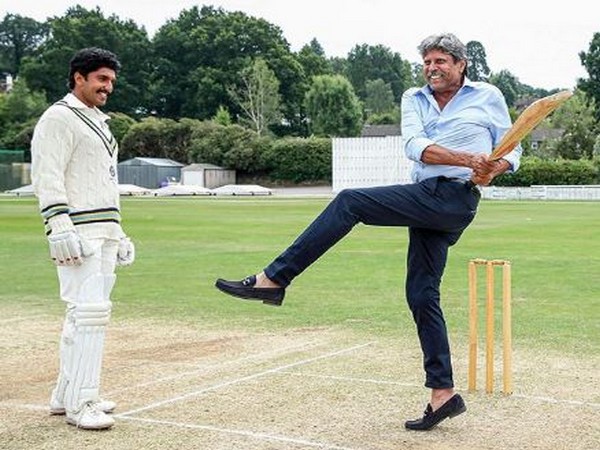 Actor Ranveer Singh (left) with former cricketer Kapil Dev (right) (Photo/ Ranveer Singh Instagram) 