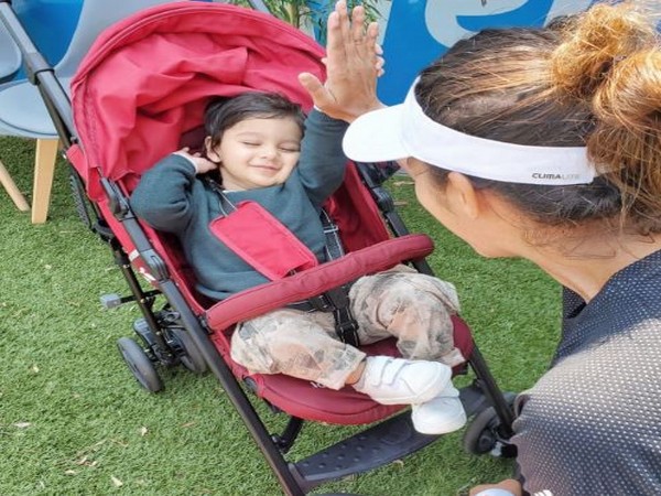 Indian tennis player Sania Mirza with her son (Photo/ Sania Mirza Twitter)