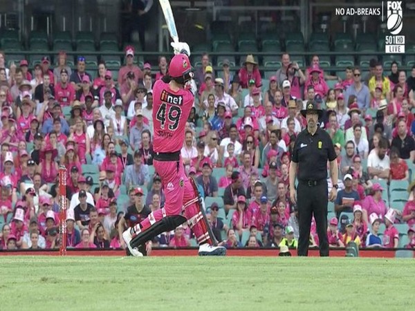 Steve Smith was awarded player of the match for his unbeaten 66. (Photo/Sydney Sixers Twitter)