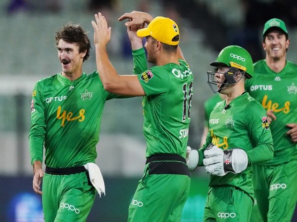 Melbourne Stars players celebrating after getting a wicket. (Photo/Melbourne Stars Twitter)