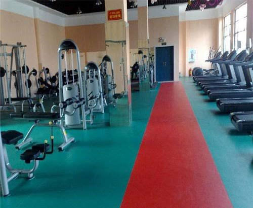Gym Flooring Tips For Owners, Is Vinyl Flooring Good For Gyms