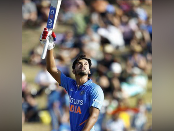 Shreyas Iyer celebrates after scoring his maiden century (Photo/ Shreyas Iyer Twitter)