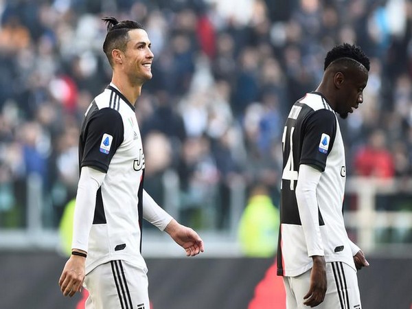 Juventus' Cristiano Ronaldo (left) and Blaise Matuidi (right) 