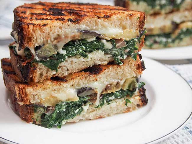 Spinach Sandwiches