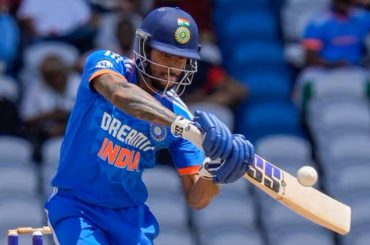 Young Cricket Prodigies Tilak Varma and Dewald Brevis Aim High for Cricket World Cup 2023