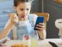 World Sight Day: Balancing Screen Time and Mealtimes for Kids - Tips for a Relaxing and Enjoyable Dining Experience