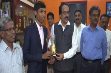 Praggnan On Ground, Pragyan On Moon: ISRO Chief Meets R Praggnanandhaa