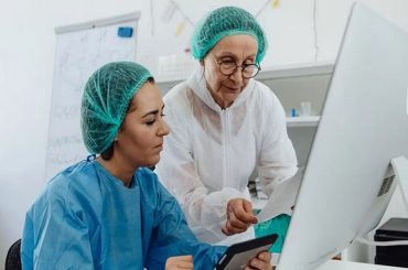 Researchers Illuminate Strategies for Nerve Cell Restoration After Injury