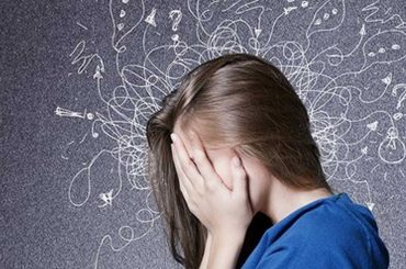 Therapist Delves into the 6 Most Common Intrusive Thoughts