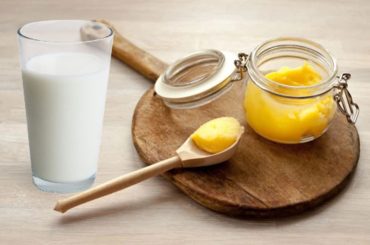 Health Benefits: Adding 1 tsp of Ghee to Warm Milk Before Bed