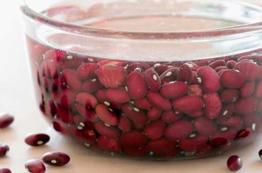 Soaking Beans: The Right Way to Prepare Beans for Cooking