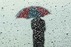 Embrace Monsoon Comfort: Tips to Stay Fresh and Combat Stickiness