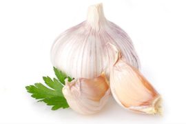 Reduce Bad Cholesterol: Benefits of Eating Raw Garlic (Kacchaa Lehsun)