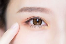 Take Charge of Your Eye Health with These Essential Vitamins and Supplements