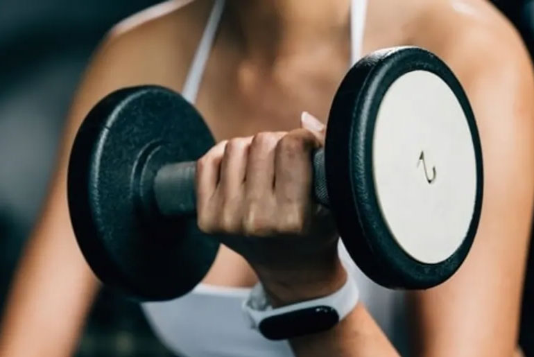 7 Habits That Got Her Stronger and Leaner in Her 40s — Starting with 30g of Protein a Day
